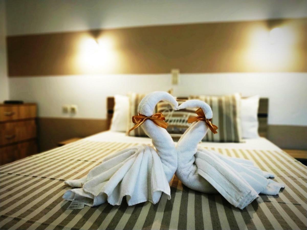 פרדיקה Sunset Apartments מראה חיצוני תמונה